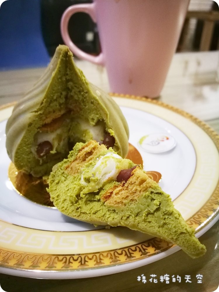 沙鹿甜點‖超Q萌偉士牌機車變椅子~日月手作坊,多款創意美美甜點快來打卡唷! 沙鹿甜點‖超Q萌偉士牌機車變椅子~日月手作坊,多款創意美美甜點快來打卡唷!