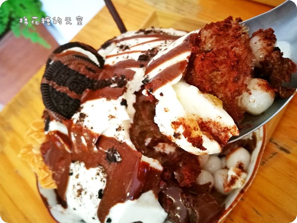 台中冰店|美軍豆乳冰-審計新村旁文青冰店,傳統豆花加文青風挫冰