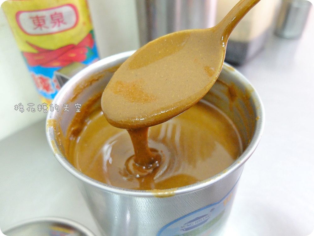 台中必吃‖第二市場排隊麻醬麵來北屯啦!一麵三吃外加米腸菜頭粿三合一～