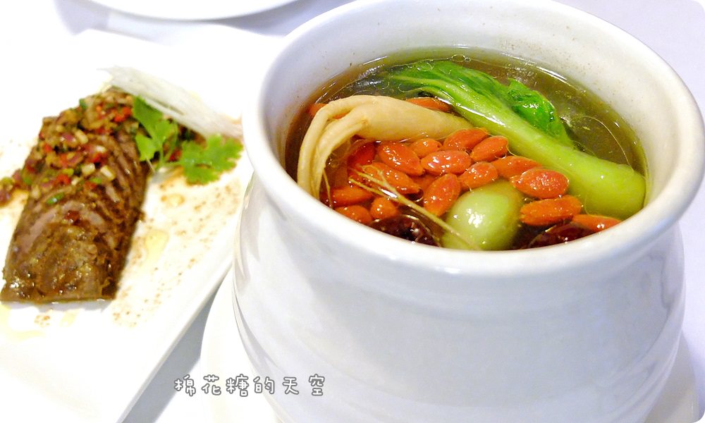 台中美食‖高檔私廚料理平價吃，五星級主廚親自料理-家 廚坊給人滿滿感動