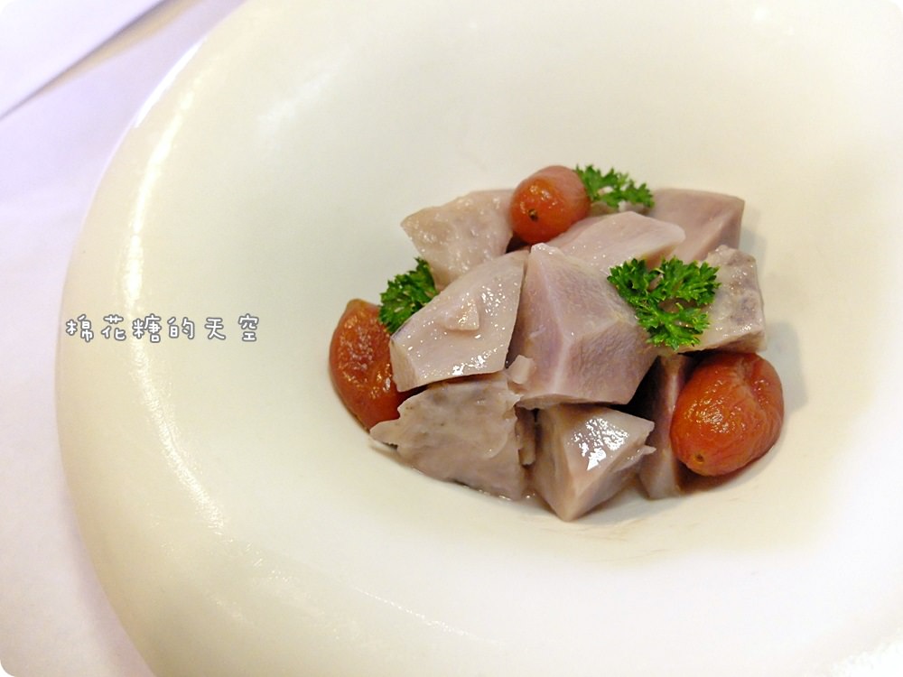 台中美食‖高檔私廚料理平價吃，五星級主廚親自料理-家 廚坊給人滿滿感動
