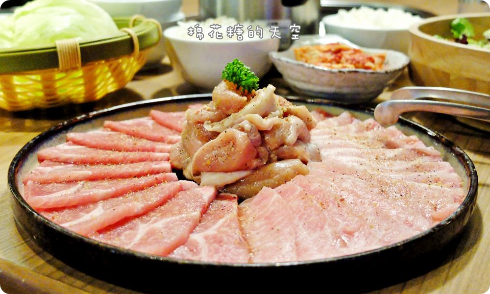 台中燒肉‖雲火日式燒肉超狂新菜單-Prime等級牛肉滿滿一大盤,外加三豬一雞、超大干貝