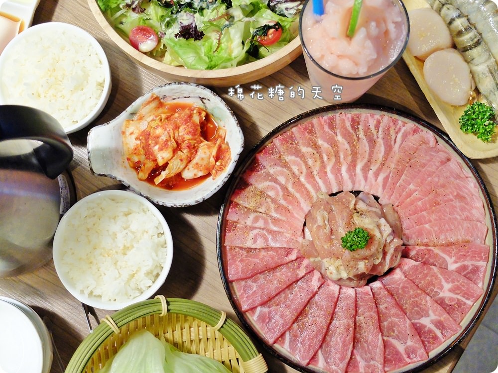 台中燒肉‖雲火日式燒肉超狂新菜單-Prime等級牛肉滿滿一大盤,外加三豬一雞、超大干貝