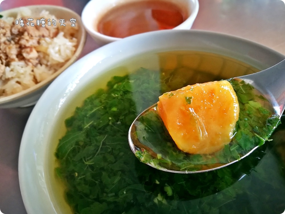 台中第五市場|從小吃到大的狀元米糕~柴魚湯免費喝，現在還有台中才有的麻薏喔！