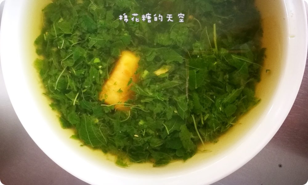 台中第五市場|從小吃到大的狀元米糕~柴魚湯免費喝，現在還有台中才有的麻薏喔！