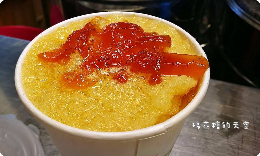 台中旱溪夜市‖古早味鳳梨冰綿綿冰沙酸甜好滋味，吃的到果粒的喔！
