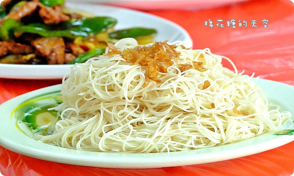 竹山紫南宮美食‖陳記甕缸雞味香皮超脆～亮晶晶焦糖色澤太誘人啦