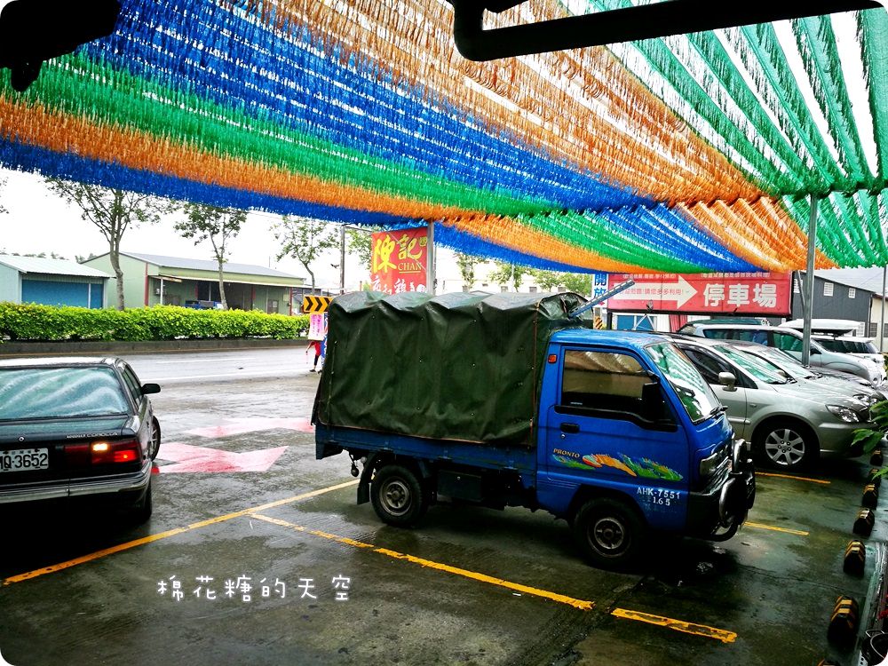 竹山紫南宮美食‖陳記甕缸雞味香皮超脆～亮晶晶焦糖色澤太誘人啦