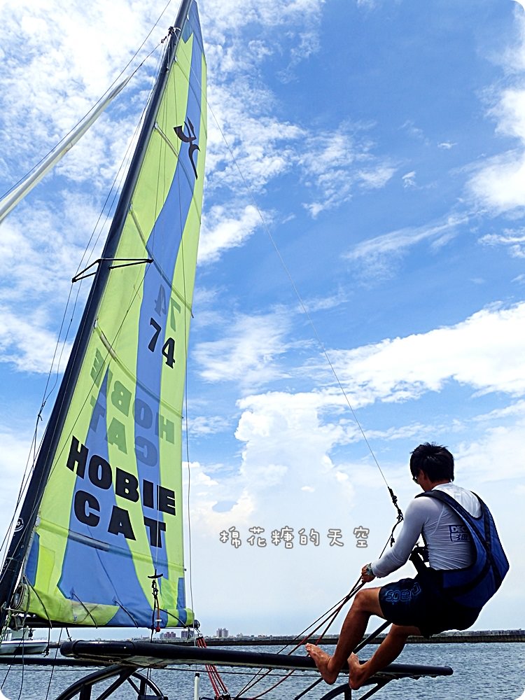 You don’t know the windsurfing and local food at Donggong/ Little Liuqiu. Dapeng Bay E-Travel Tour Package Website