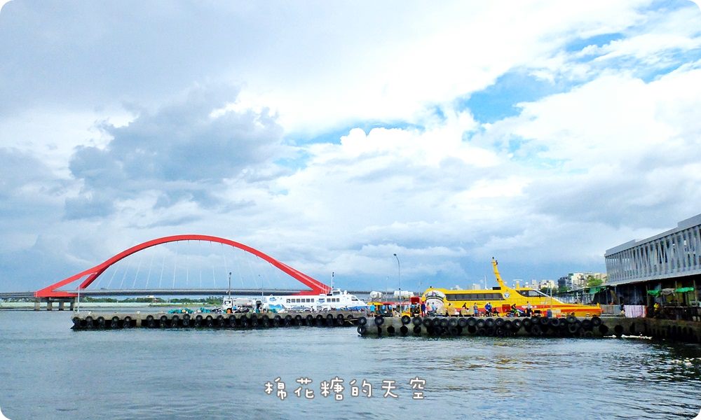 東港美食推薦||華僑市場必吃瑞字號現炸旗魚黑輪裡面有驚喜喔！