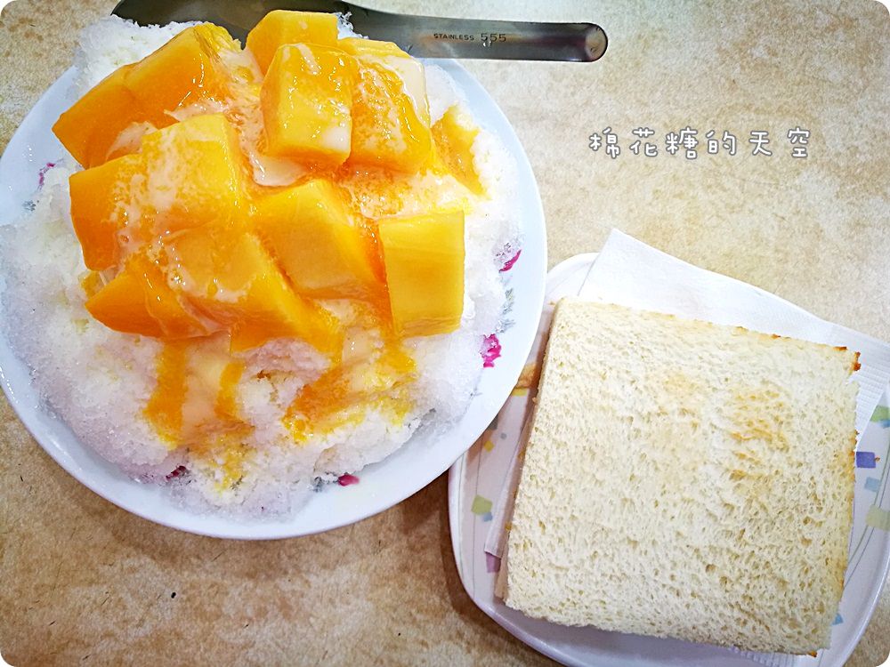 台中芒果冰推薦|夏天就是要黃澄澄阿～芒果旋風誰能擋