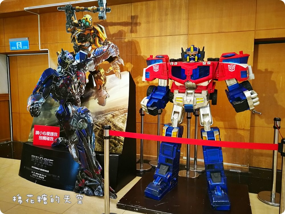 中友百貨超酷變形金剛展倒數中～小男孩來一定會瘋狂的啦!
