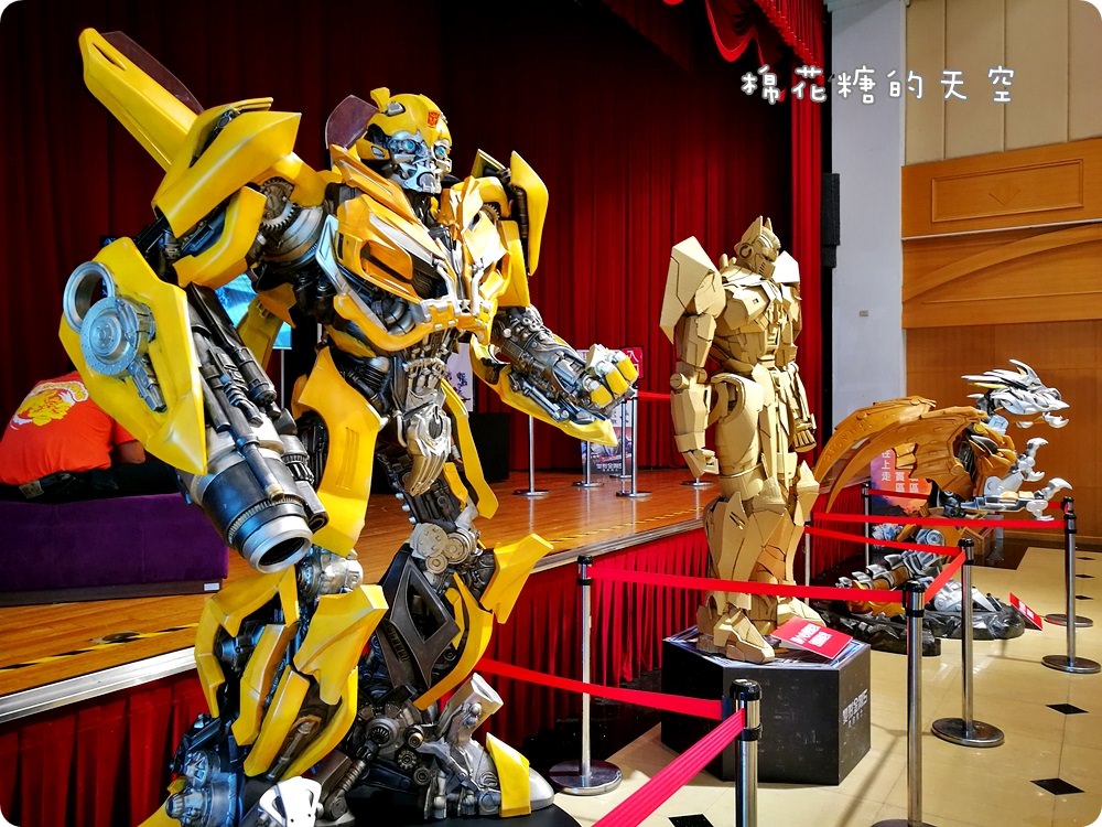 中友百貨超酷變形金剛展倒數中～小男孩來一定會瘋狂的啦!