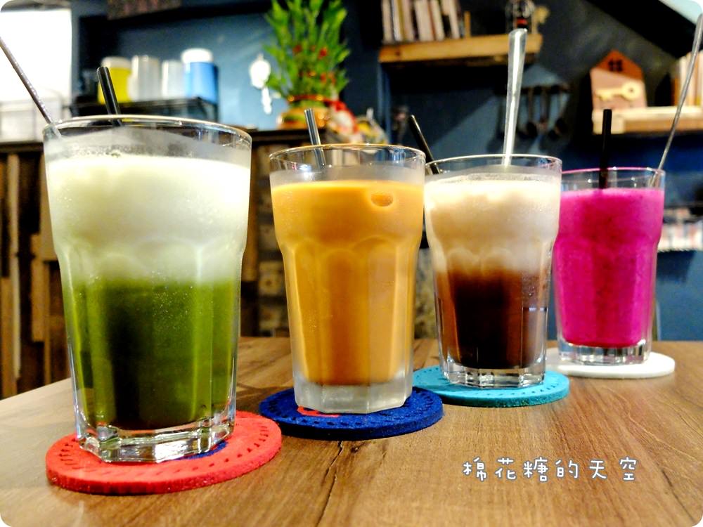 一中街巷弄早午餐-壹柒手作早午餐超大魚排漢堡一手握不住，泰式奶茶必點！