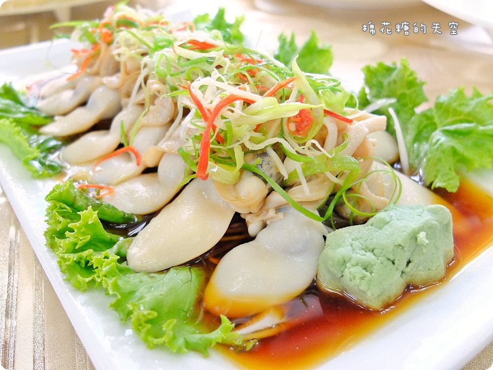 鹿港小吃美食吃透透不用東奔西跑，阿道蝦猴酥幫你“傳”一桌排隊美食