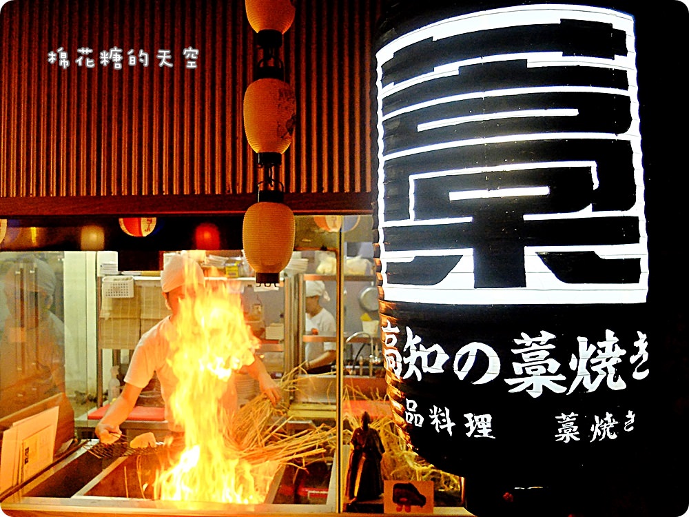 一秒來到日本屋台～高知名物三代目安兵衛，招牌煎餃皮薄又脆～極品啊！SOGO