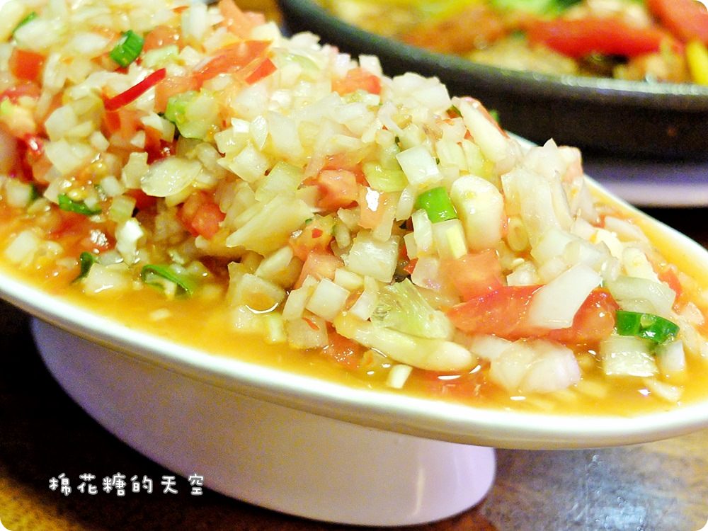 超狂芒果冰火鍋只送不賣～快來店小二串燒辦生日趴