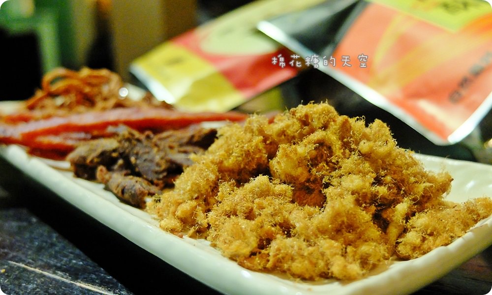 台中伴手禮推薦-源味香肉干，獨創避風塘酥肉紙連香港人都流口水，中秋送禮最佳選擇