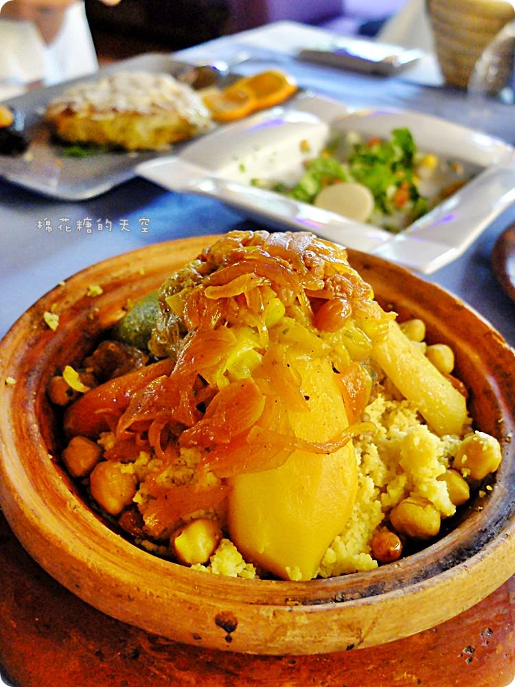 摩洛哥最道地美食介紹-塔吉鍋、庫斯庫斯、Kebab烤肉串