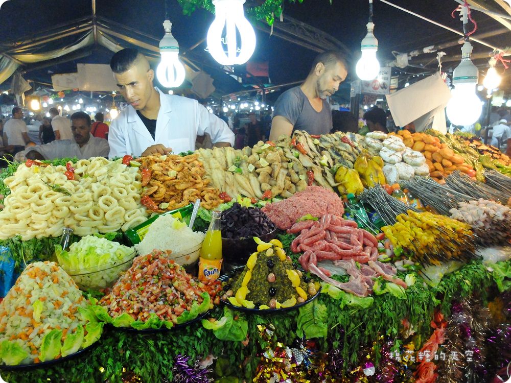 摩洛哥‖馬拉喀什Djemaa el-Fna德吉瑪廣場美食巡禮，舊城大市集Souk尋寶去