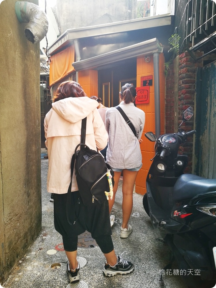 麵包還沒出爐就賣完?!台南五吉堂麵包店-真正巷弄裡的巷弄美食