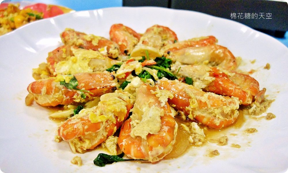 活跳跳鮮蝦直上桌，吉品釣蝦美食廣場好吃又好玩，下班釣蝦超舒壓