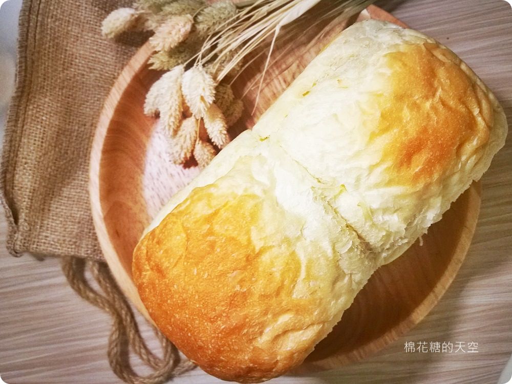麵包還沒出爐就賣完?!台南五吉堂麵包店-真正巷弄裡的巷弄美食