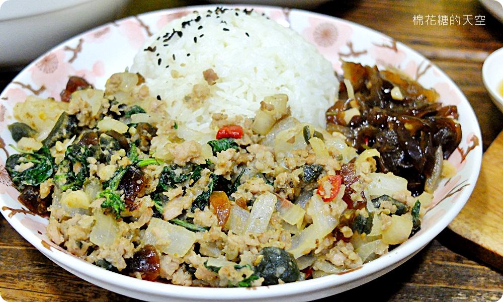 道地泰式料理個人餐，泰小葉多種泰國湯麵超暖心