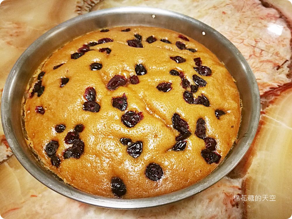 南投埔里香亭溫泉渡假湯屋環繞山林裡的秘密基地，走路就可以到觀音瀑布喔！