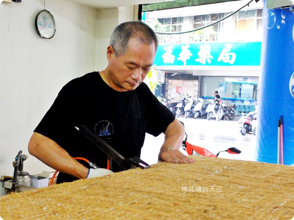 新北床墊推薦-新莊永鎰手工彈簧床，現場製作最實在，表布、軟硬、尺寸都可客製