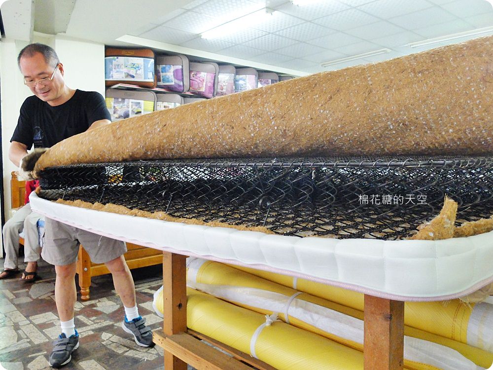 新北床墊推薦-新莊永鎰手工彈簧床，現場製作最實在，表布、軟硬、尺寸都可客製