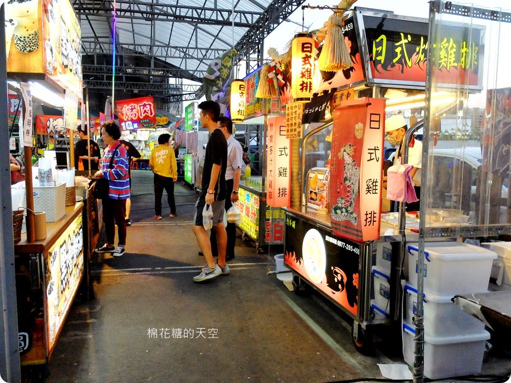 台中龍富夜市內藏高檔日式炸物,不二魂日式雞排外酥內多汁、超厚超飽口! 台中龍富夜市內藏高檔日式炸物,不二魂日式雞排外酥內多汁、超厚超飽口!