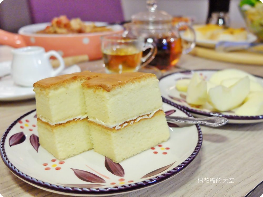 超澎湃下午茶鬆餅滿滿一盤生菜太驚人！台中大里35 cafe給料不手軟