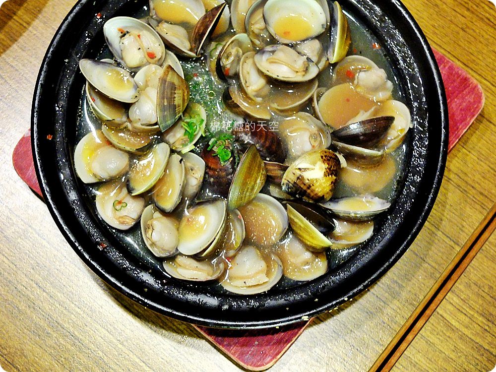台中深夜食堂推薦-百川日本串燒,酒蒸蛤蠣吃完還有美味彩蛋!就在文心路旁 台中深夜食堂推薦-百川日本串燒,酒蒸蛤蠣吃完還有美味彩蛋!就在文心路旁