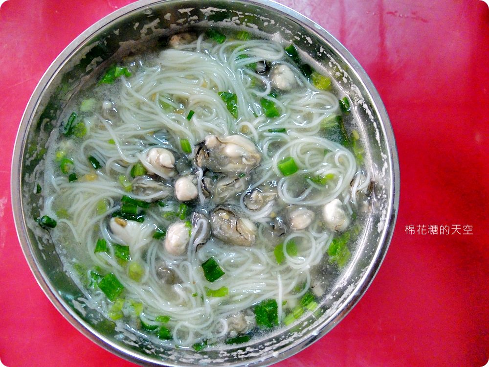 金門美食懶人包|蚵嗲、石蚵、燒餅、沙蟲、牛肉湯～你少吃了什麼？