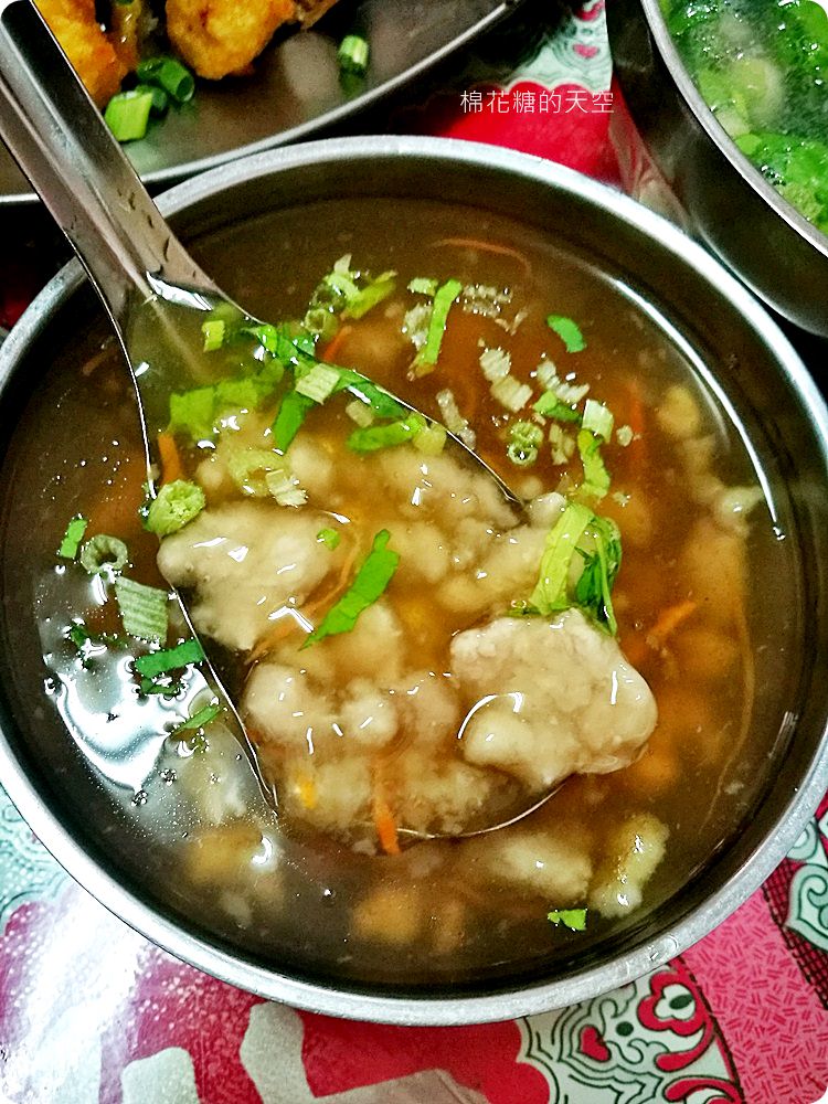 金門美食懶人包|蚵嗲、石蚵、燒餅、沙蟲、牛肉湯～你少吃了什麼？