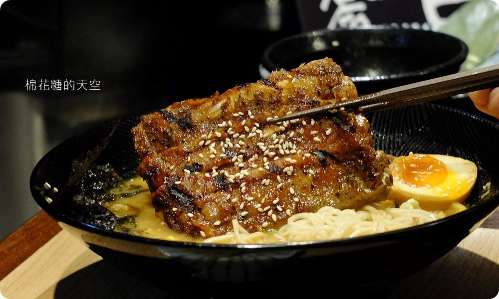 夜間限定美食沙鹿日出町，蓋飯、拉麵、小菜通通超人氣！