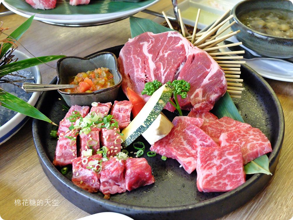 商業午餐也能吃到燒肉等級高檔肉品，新竹義燒肉最新午餐丼飯日式、義式完美融合