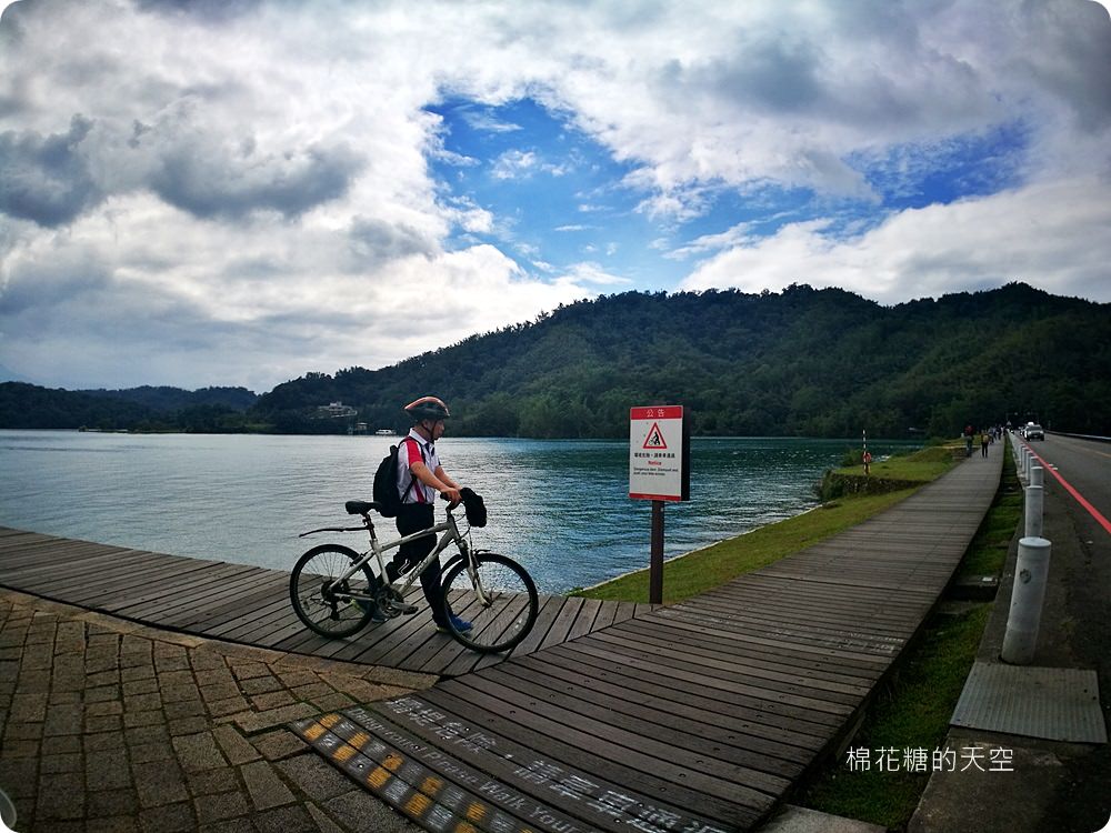 日月潭週邊民宿竟然有國際大廚辦桌!日月桐舞夢幻紫色民宿還有小朋友球池可以玩耍喔! 日月潭週邊民宿竟然有國際大廚辦桌!日月桐舞夢幻紫色民宿還有小朋友球池可以玩耍喔!