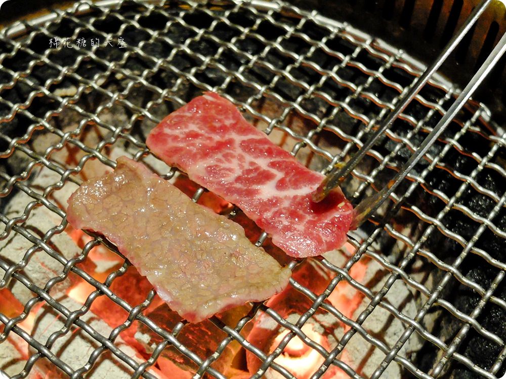 秋紅谷旁市太郎燒肉市場全新菜單大改版，商業午餐也能平價吃吃高檔燒肉囉！
