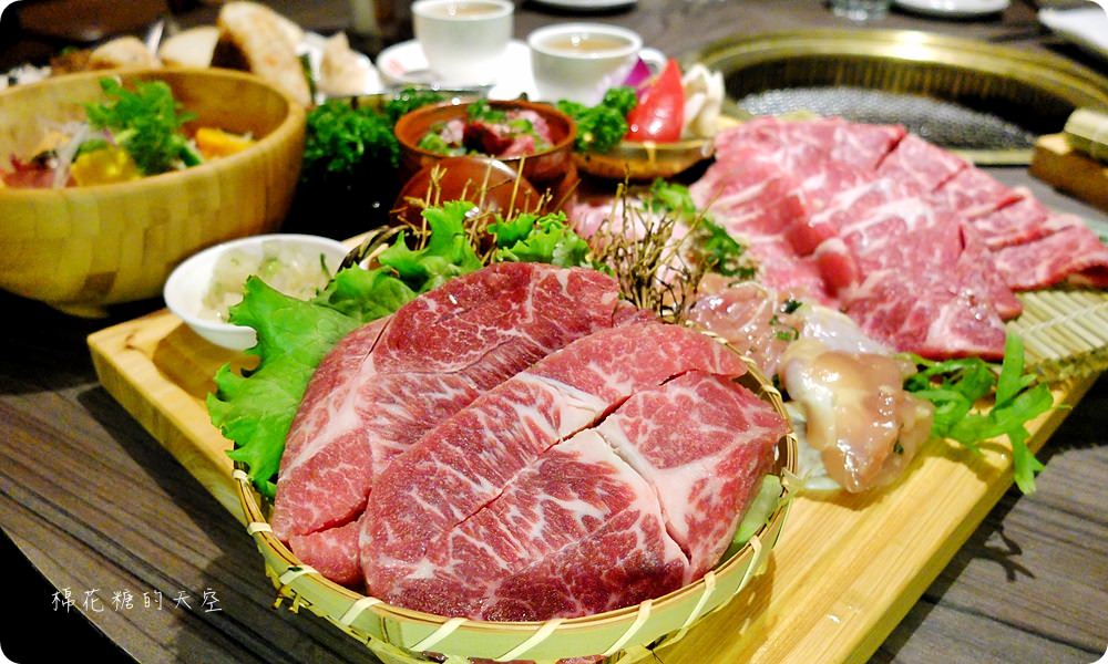 秋紅谷旁市太郎燒肉市場全新菜單大改版，商業午餐也能平價吃吃高檔燒肉囉！