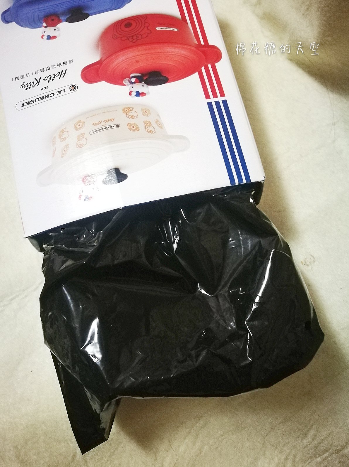 小七集點又找Le Creuset鑄鐵鍋來助陣!這次還有Hello Kitty聯名商品唷!〈文內有鍋具開箱〉 小七集點又找Le Creuset鑄鐵鍋來助陣!這次還有Hello Kitty聯名商品唷!〈文內有鍋具開箱〉