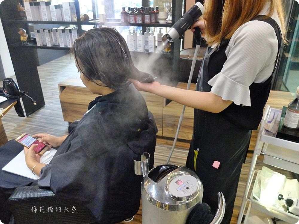台中染髮推薦-眾多姊妹一致好評的VS.Hair,拯救我的毛躁稻草就靠他,就在逢甲商圈超方便 台中染髮推薦-眾多姊妹一致好評的VS.Hair,拯救我的毛躁稻草就靠他,就在逢甲商圈超方便