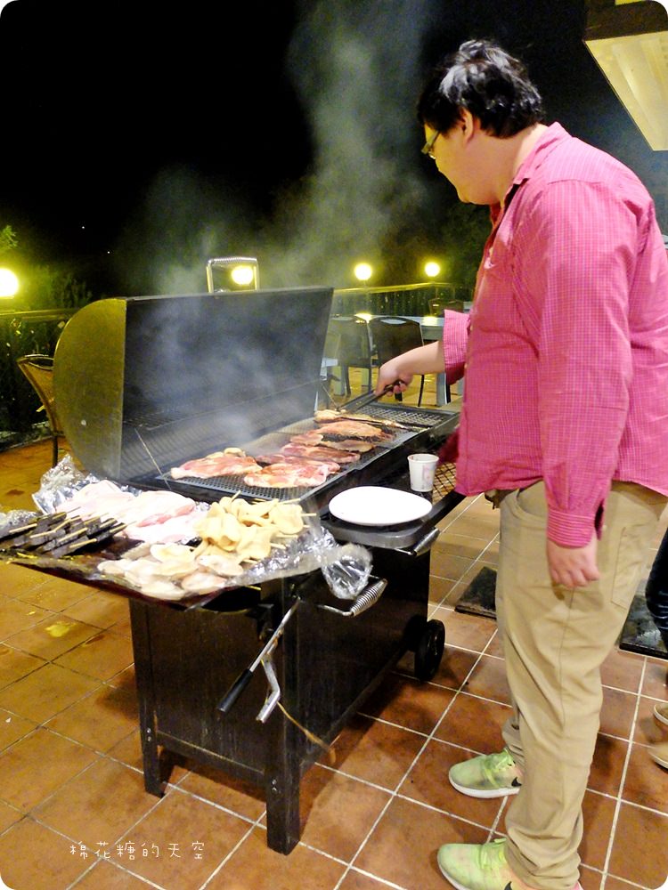 歐式木屋、星光BBQ、可愛綿羊、滿山美景、自助早餐,綠光森林一泊二食包棟方案超優惠! 歐式木屋、星光BBQ、可愛綿羊、滿山美景、自助早餐,綠光森林一泊二食包棟方案超優惠!
