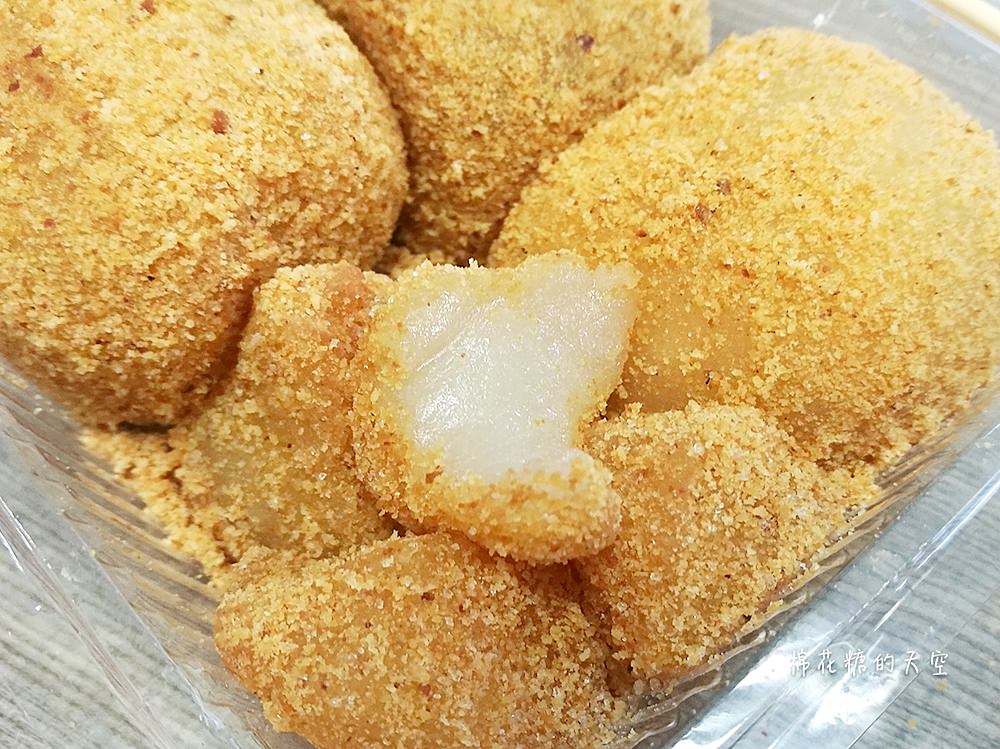 台北行天宮必吃美食-爆餡不老麻糬銅板價！椰香口味好驚艷