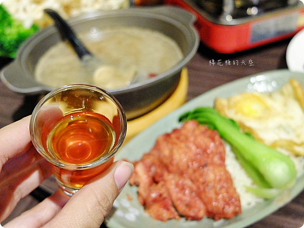 道地馬祖美食不用坐飛機，來台中三食六島大嗑馬祖漢堡，道地魚麵還能一盤多吃喔！