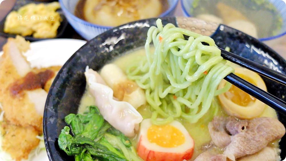 嘉義必吃-華南碗粿，民雄店特有黃金蔬菜麵CP值爆炸高，點餐還有飲料無限暢飲喔！