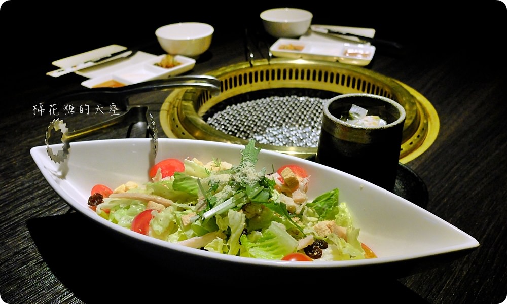 肉肉燒肉最新雙人套餐好豐盛,厚厚嫩菲力、超大北海道干貝用看的就流口水了啦! 肉肉燒肉最新雙人套餐好豐盛,厚厚嫩菲力、超大北海道干貝用看的就流口水了啦!