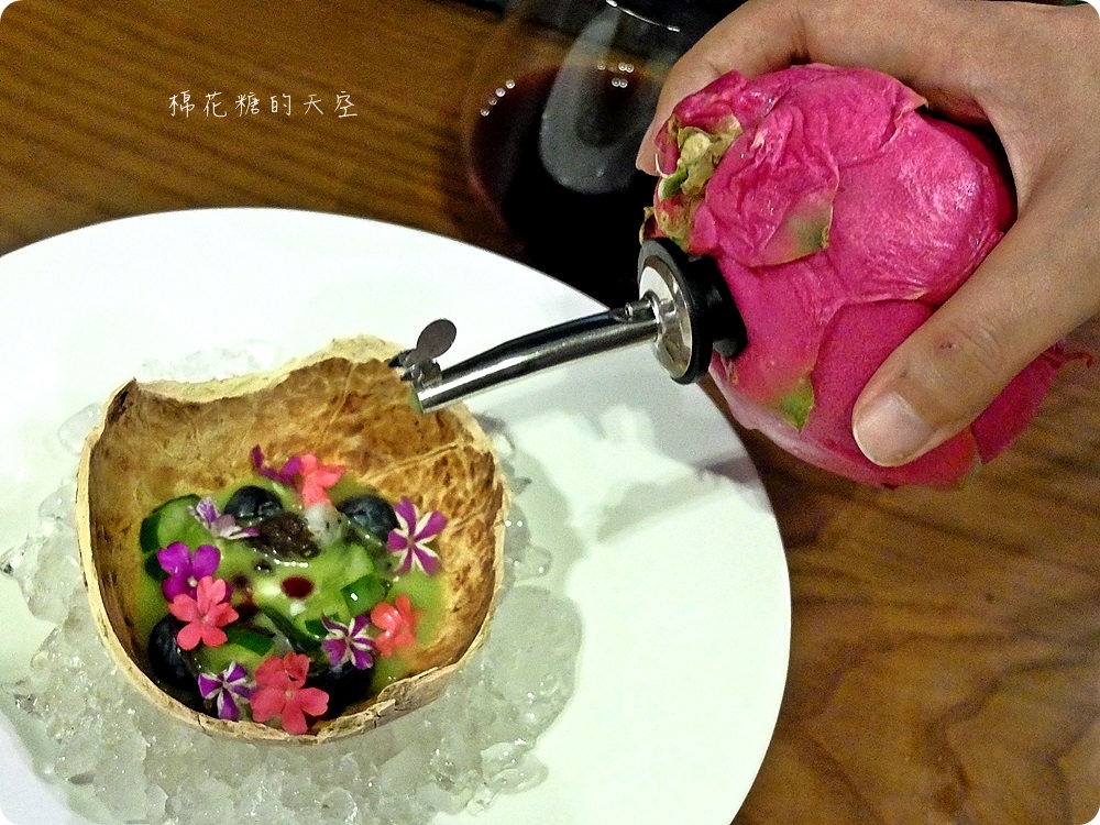 台中最新私廚-Feuille food Lab芾飲食實驗室一年只營業三個月的無菜單料理，完全顛覆料理既定規則重設你對美食的想像