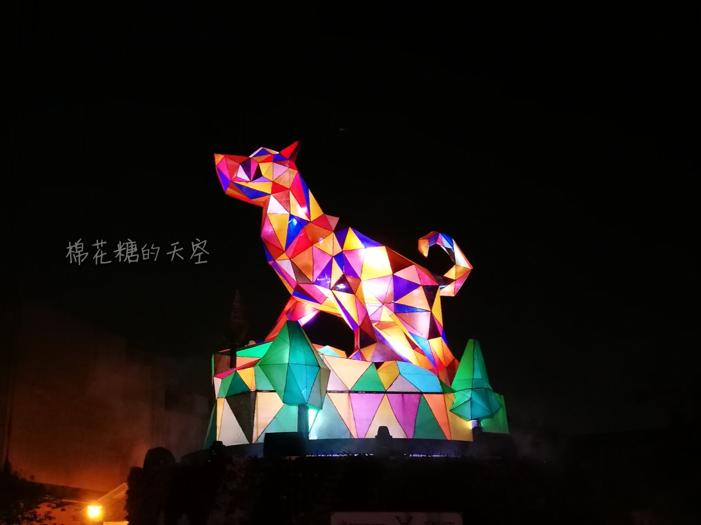 2018台中燈會主燈秀搶先看！七彩來富主燈pk日本睡魔花燈